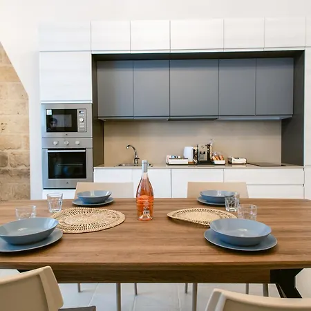 La Portulaca - Modern - *